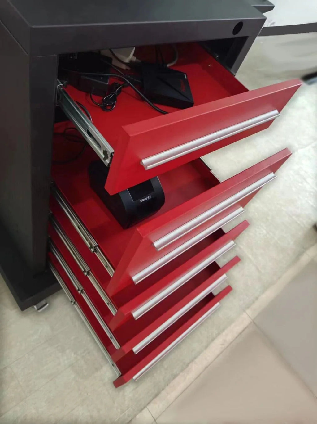 AV651 - Wheel Alignment Machine - Works on 2 Post, 4 Post, and Scissor Lifts